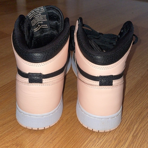 Air Jordan Retro High Crimson Tint
